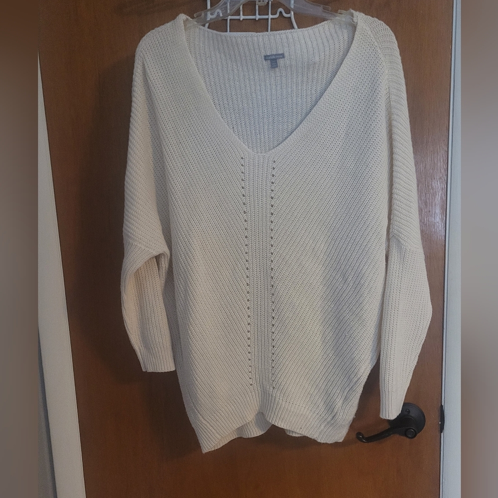 Charlotte Russe Cream V-Neck Sweater